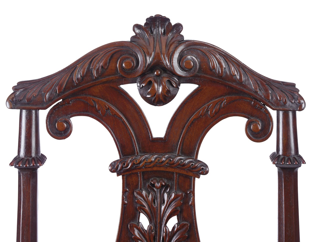 Detalj av et par George II hall-stoler, utført av James Moore den yngre, ca. 1727-31 av William Kent