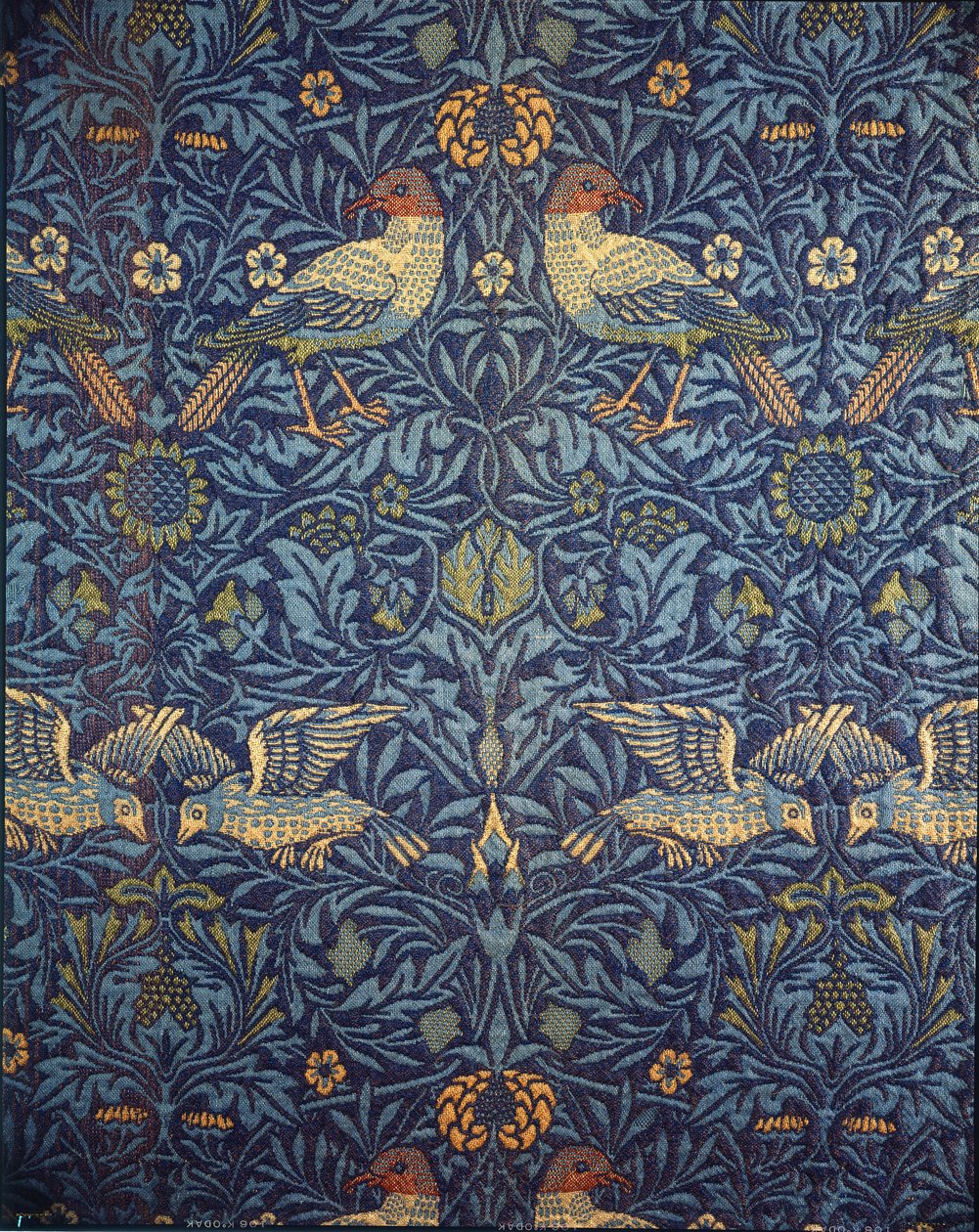 Fugler. Dekorativt stoff, 1878. av William Morris