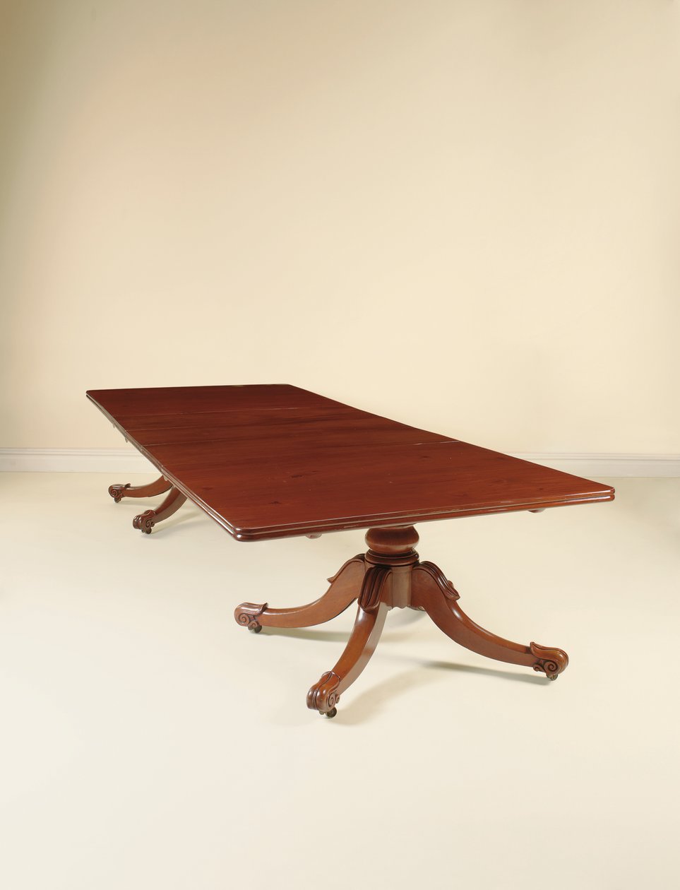 Irsk George IV spisebord med to sokkel, ca. 1825 (mahogni) av Williams and Gibton (attr. to) Mack