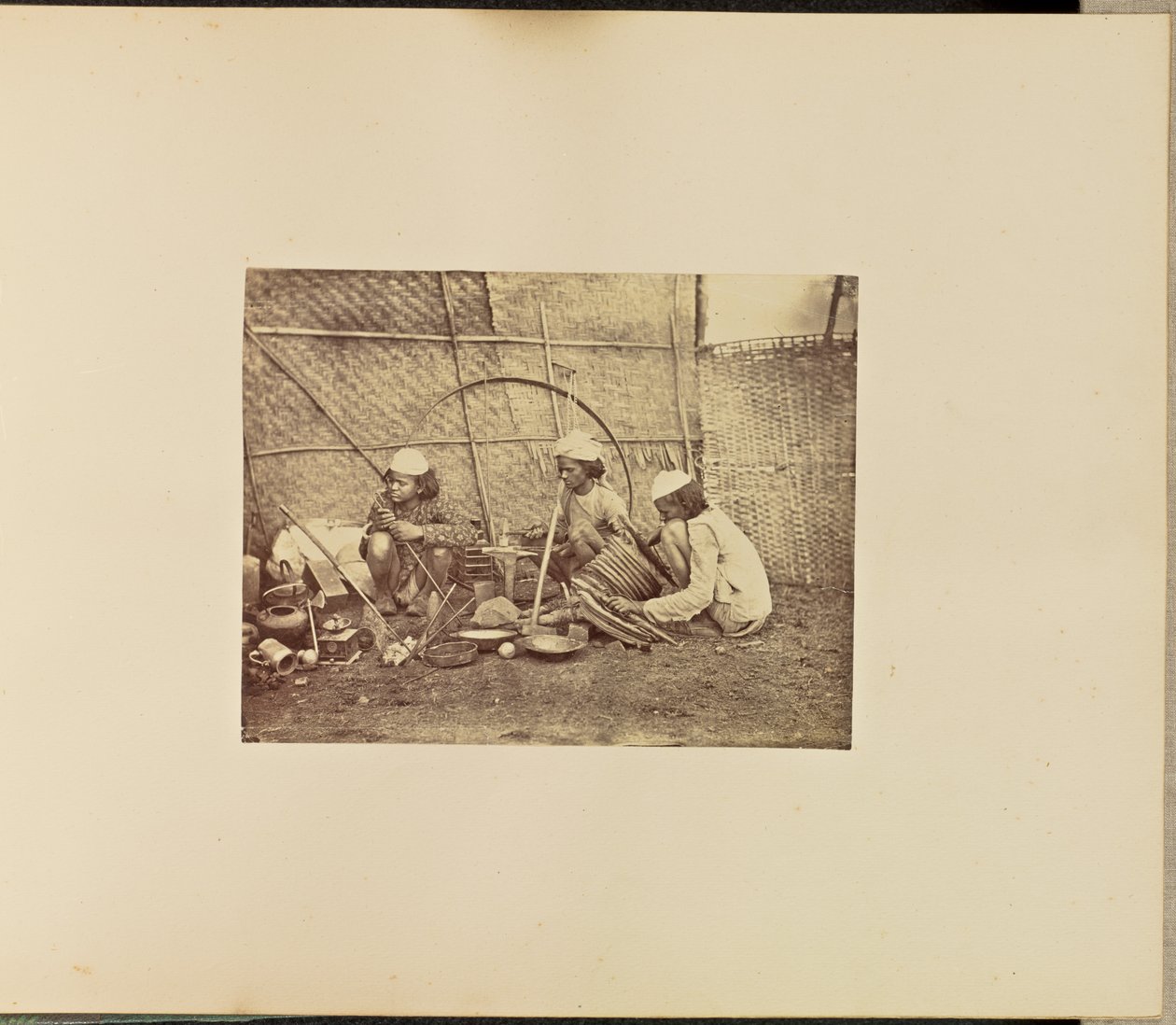  av Willoughby Wallace Hooper