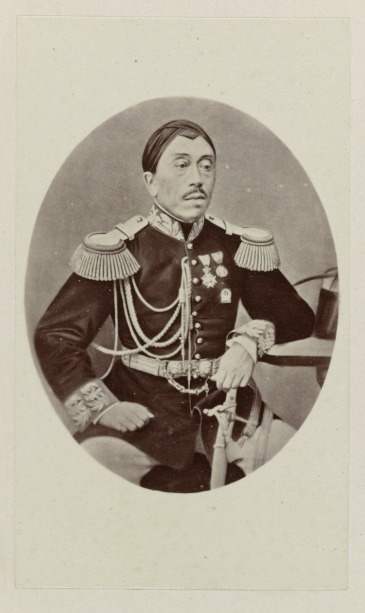Portrett av van Mangkoe Negoro IV av Woodbury and Page