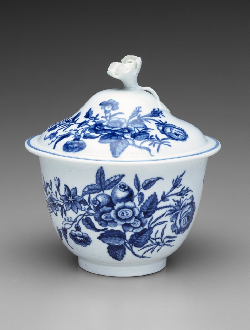 Dekket sukkerskål, ca. 1760-1780 (myk-pasta porselen) av Worcester Porcelain Manufactory