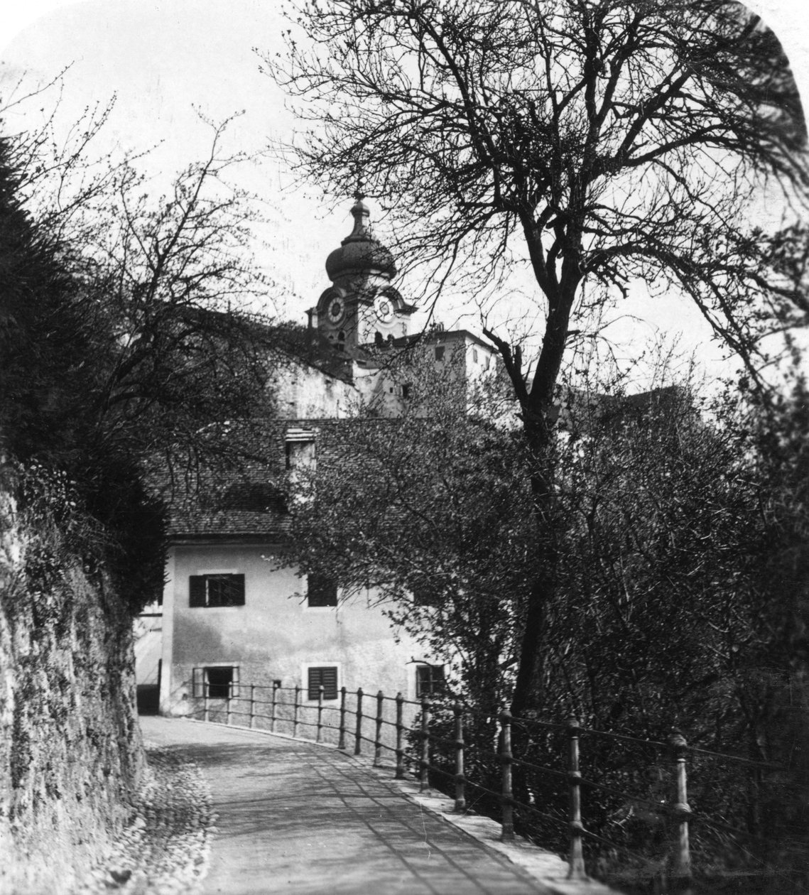Nonnberg Abbey, Salzburg, Østerrike, ca 1900-tallet. av Wurthle and Sons