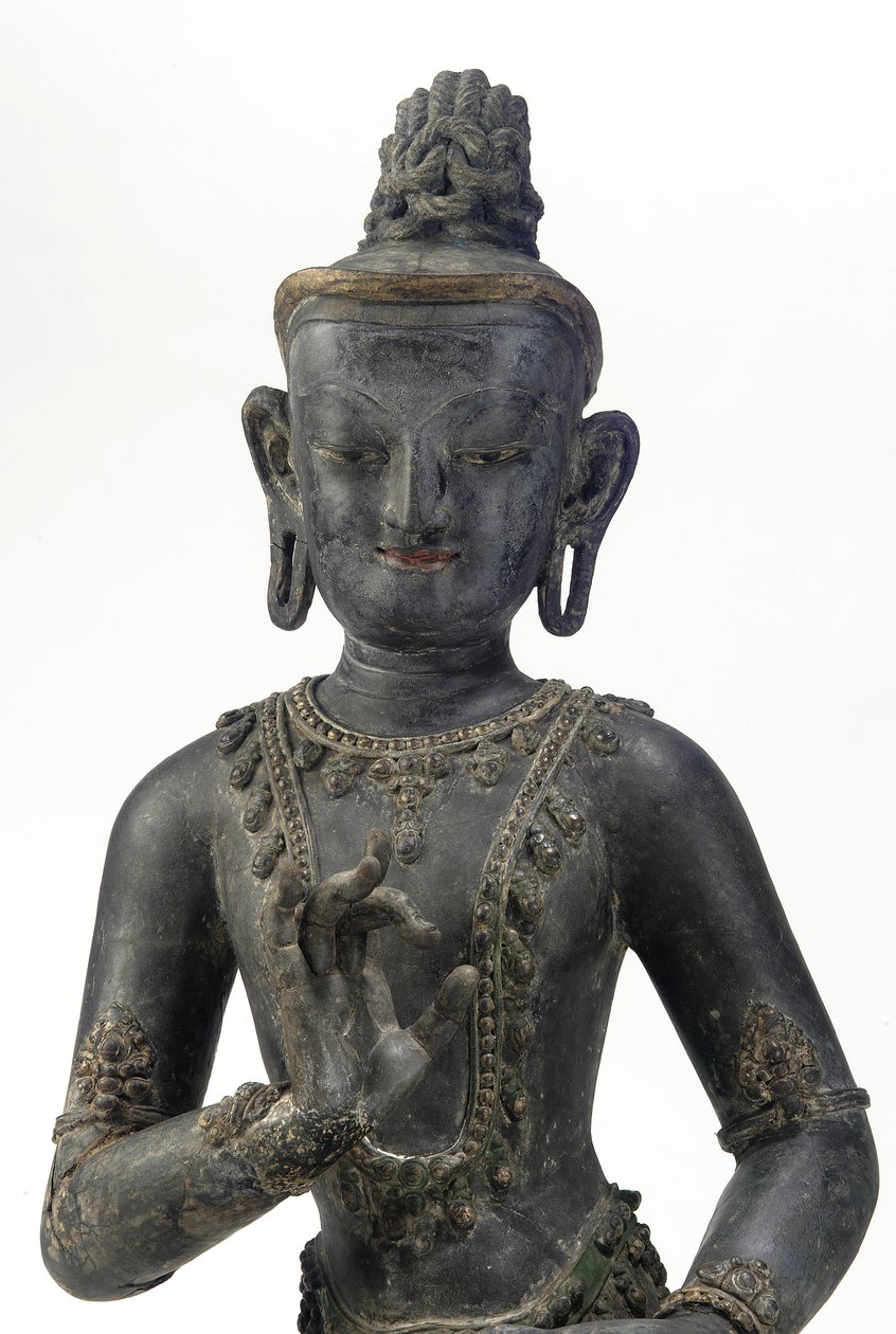 Bodhisattva i nepalesisk-kinesisk stil (lakk, klut, spor av blå, gull og grønn maling og bladgull) av Yuan Dynasty Chinese School