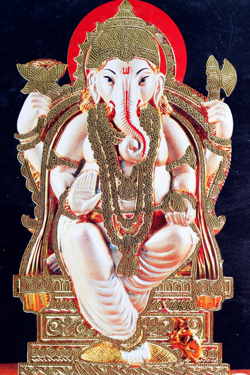 Ganesha eller Ganapati: Hindu-guden med elefanthodet. av . .