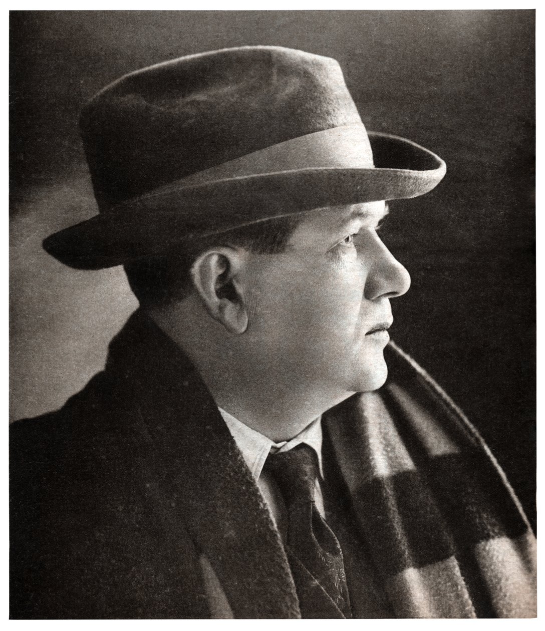 Georges Dorival av . .