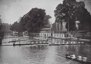 Themsen ved Oxford, The Eights etter et løp (s/h-bilde) av (after) English photographer