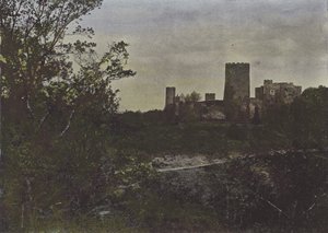Chateaubrun (farget bilde) av (after) French Photographer