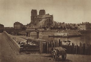 Apsiden til Notre-Dame (s/hvitt-bilde) av (after) French Photographer
