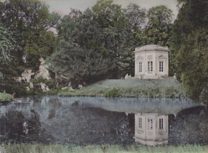 Parc du Petit Trianon, Music Pavilion, The Park of the Little Trianon, Music Pavilion (farget bilde) av (after) French Photographer