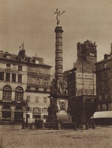Place du Chatelet, fontenen er på sin opprinnelige plass (s/hv-bilde) av (after) French Photographer