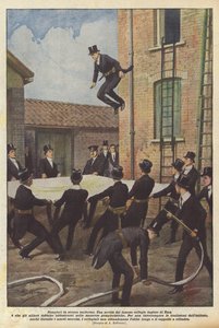 Brannmenn i merkelig uniform