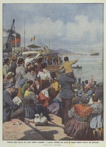 Tilbake fra krigen til de første utskrevne soldatene, sier de overfylte menneskene i havnen i Napoli hei? av Achille Beltrame