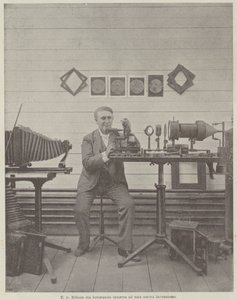 TA Edison jobber rundt en ny oppfinnelse