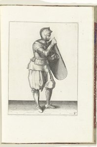 Øvelsen med skiven og griperen: soldaten holder skiven med høyre hånd og tar tak i beltet med venstre hånd (nr. 3), 1618 De Nassausche Wapen-Handelinge, van Schilt, Spies, Rappier ende Targe : beyde figuerlick avbildet , slutt etter av Adam van Breen
