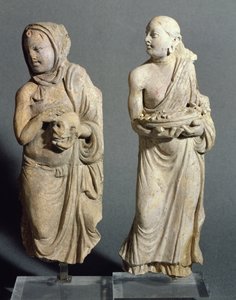 To statuetter av stående munker, fra Hadda, 1.-4. århundre (stukk)