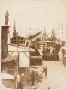 Utsikt over det ytre området til verkstedet Monduit og Bechet, som viser hodet til Frihetsgudinnen, Paris, 1883