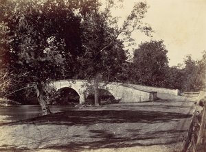 Burnside Bridge, over Antietam, nær Sharpsburg, nr. 1, september 1862, 1862. av Alexander Gardner