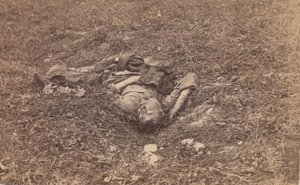 Konføderert soldat [på slagmarken ved Antietam], september 1862. av Alexander Gardner