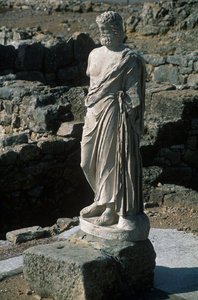 Spania, Catalonia, La Escala, greske Ampurias, Statue av Asclepius av Nicolas Toussaint Charlet