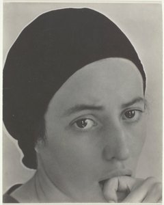 Dorothy Norman, ca. 1931. av Alfred Stieglitz