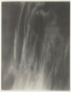 Tilsvarende, 1925. av Alfred Stieglitz