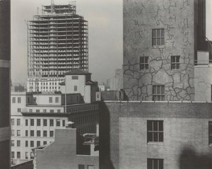 Fra mitt vindu på et amerikansk sted, sørvest, 1932. av Alfred Stieglitz