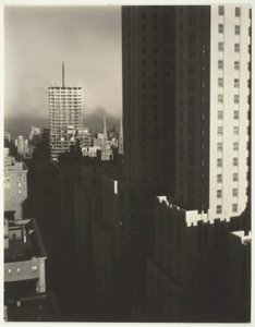 Fra mitt vindu på Shelton, West av Alfred Stieglitz