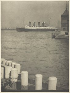 Outward Bound, Mauretania, 1910. av Alfred Stieglitz