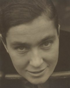 Rebecca Salsbury Strand, 1922. av Alfred Stieglitz