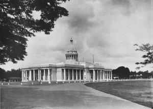 Nytt rådhus, Colombo, Ceylon, c1890, 1910 av Alfred William Amandus Plate