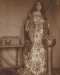 Portrett av Alice Dieudonne Chase, ca. 1906. av Alice Gerson Chase