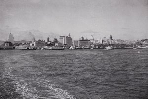 California: San Francisco Skyline, fra en ferge i det sørlige Stillehavet (s/hvitt-bilde) av American Photographer (after)
