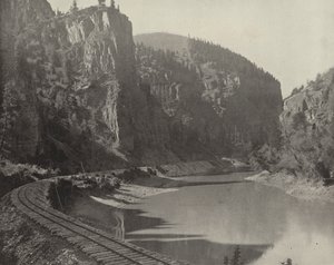 Echo Cliffs, Canyon of the Grand River, Colorado (s/hvitt bilde) av American Photographer (after)