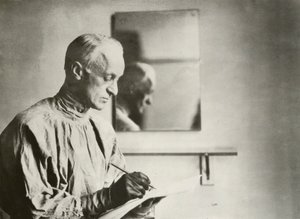 Harvey Cushing, nevrokirurg, portrett (s/hvitt-bilde) av American Photographer (after)