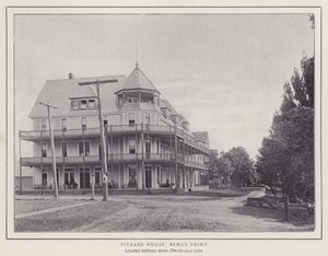 Jamestown, NY: Pickard House, Bemus Point (s/hvitt-bilde) av American Photographer (after)