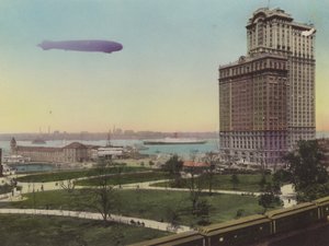 New York: Pier No 1, North River; Battery Park og Whitehall Building (bilde) av American Photographer (after)