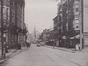 Providence, Rhode Island: Westminster Street øst fra katedralen (s/hvitt bilde) av American Photographer (after)