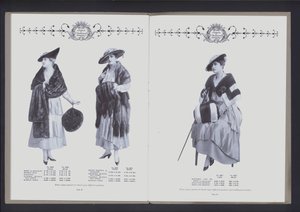 To-siders oppslag fra The Theatre of Fur Fashion (s/hv-bilde) av American Photographer (after)