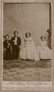 Bryllupsbilde av Charles Sherwood Stratton, amerikansk entertainer kjent som General Tom Thumb, og hans kone, Lavinia Warren