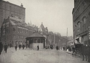 Boston: Scollay Square og inngangen til East Boston-tunnelen (s/h-bilde) av American Photographer