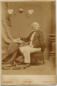 Horace Greeley (1811-72), amerikansk politiker og avisredaktør, foto av J H Kent, Brockport, New York (albumfoto) av American Photographer