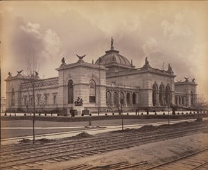 Memorial Hall of the Centennial Exposition, 1876 (gelatinsølvtrykk) av American Photographer