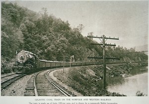 Norfolk & Western Railway, ca. 1925 (s/hvitt-bilde) av American Photographer