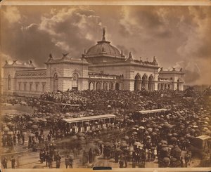 Åpningsdag, "The Orators", Centennial International Exhibition of 1876, Philadelphia av American Photographer