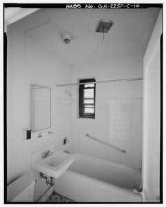 Techwood Homes, Building No. 1, 575-579 Techwood Drive, Atlanta, Fulton County, GA (s/hvitt-bilde) av American Photographer