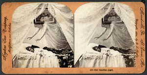 Hennes skytsengel, (stereograf) av American School
