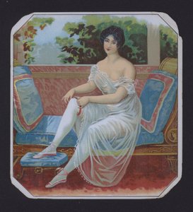 Kvinne i negligé, sigaretikett (chromolitho) av American School