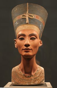 Nefertiti-bysten, ca 1350 f.Kr
