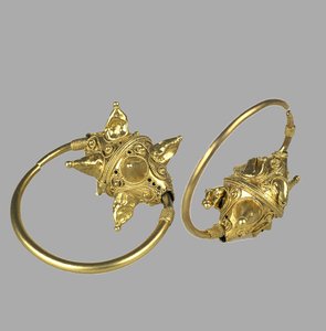 Gullanheng Kolt, 11-1200-tallet av Ancient Russian Art